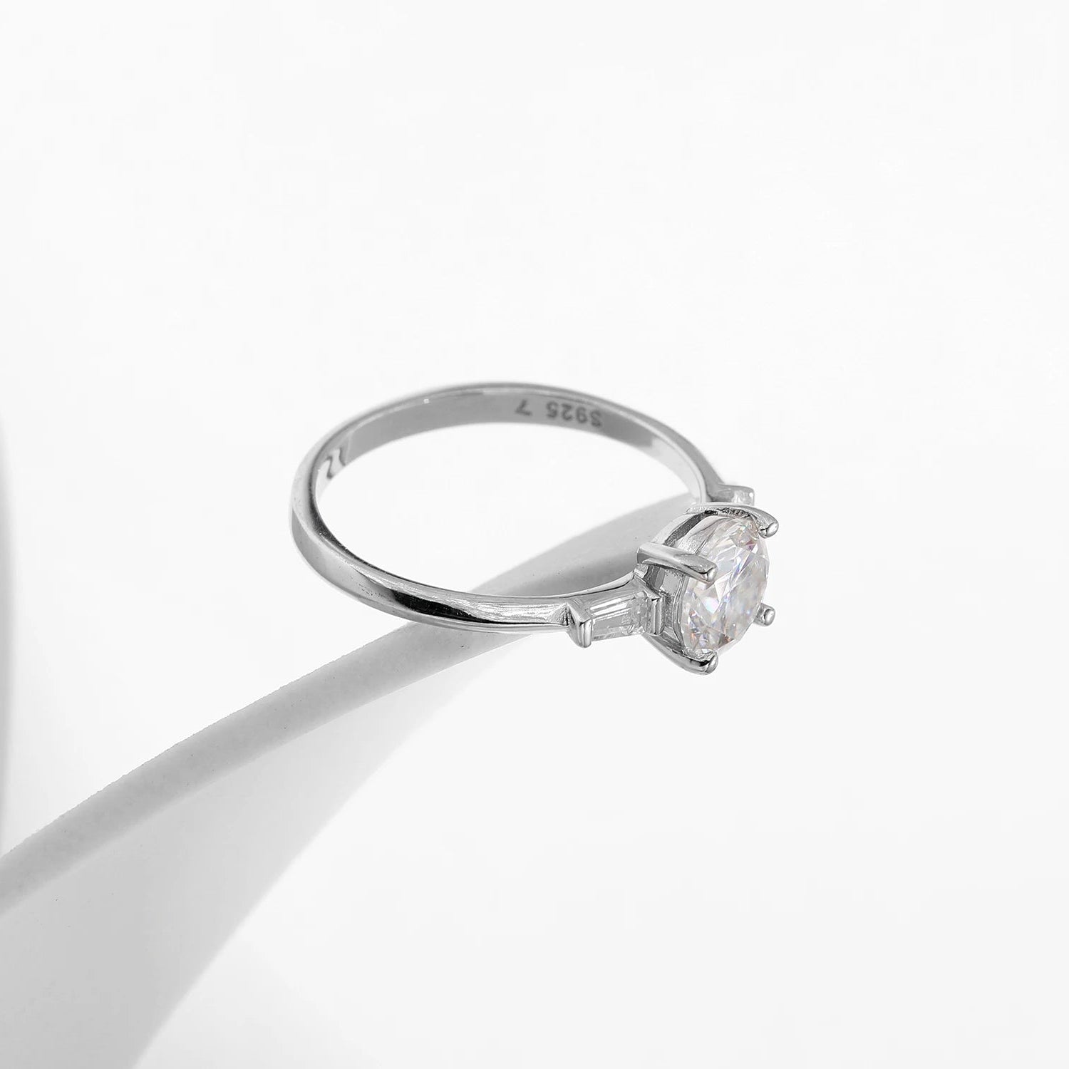 Bellezza Moissanite Ring