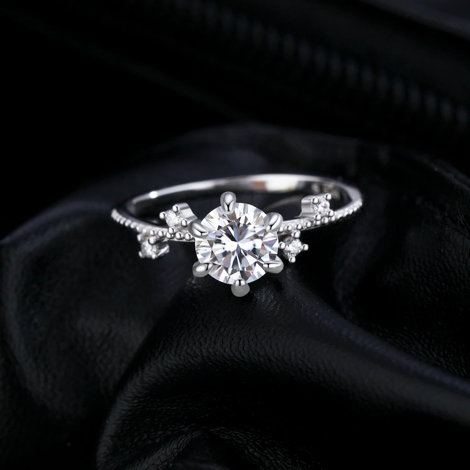 Flower Moissanite Ring