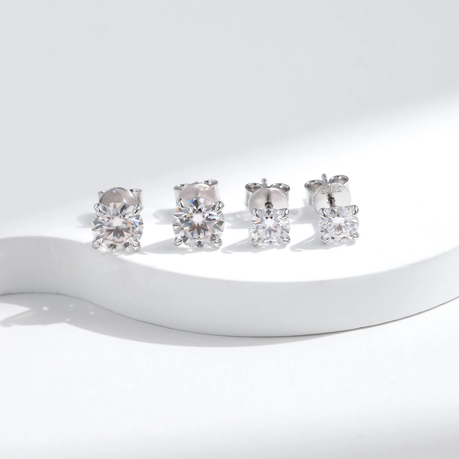 Solitaire Moissanite Studs